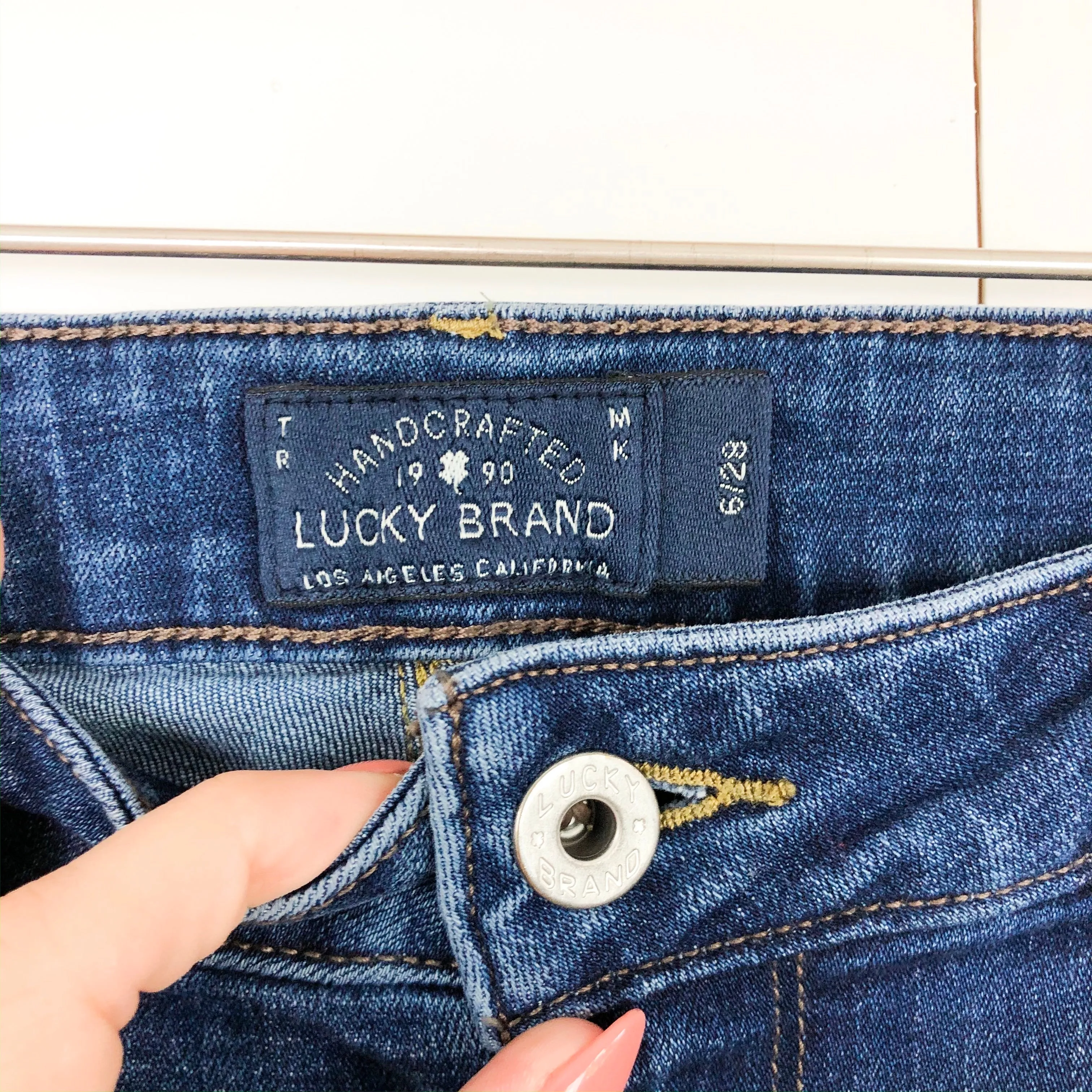 Lucky Brand Lolita Skinny Mid-Rise Jeans 6/28